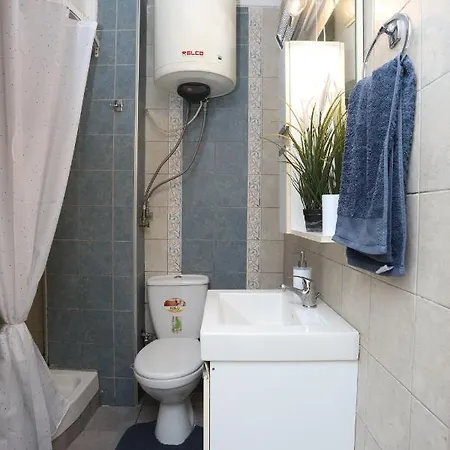 Ladadika Terraza #2 Appartamento *